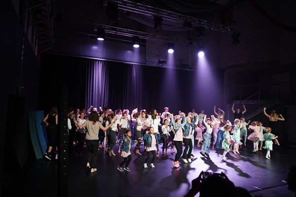 Matchless Tanzschule Dozenten Events Show Dance Tanzshow (28)
